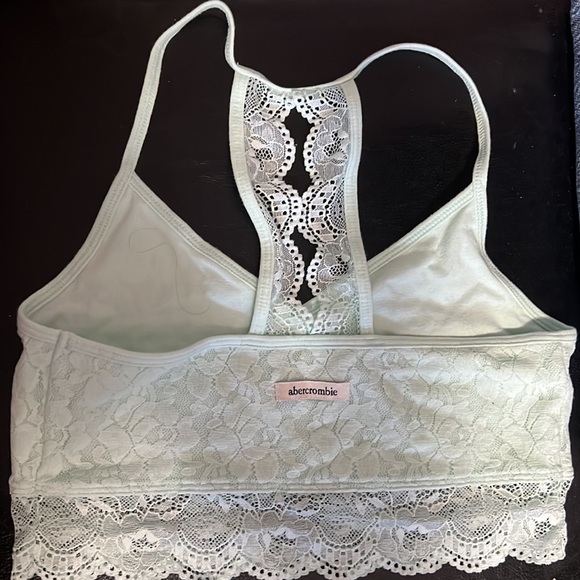 Abercrombie Kids bralette, size 13/14. - Picture 2 of 2